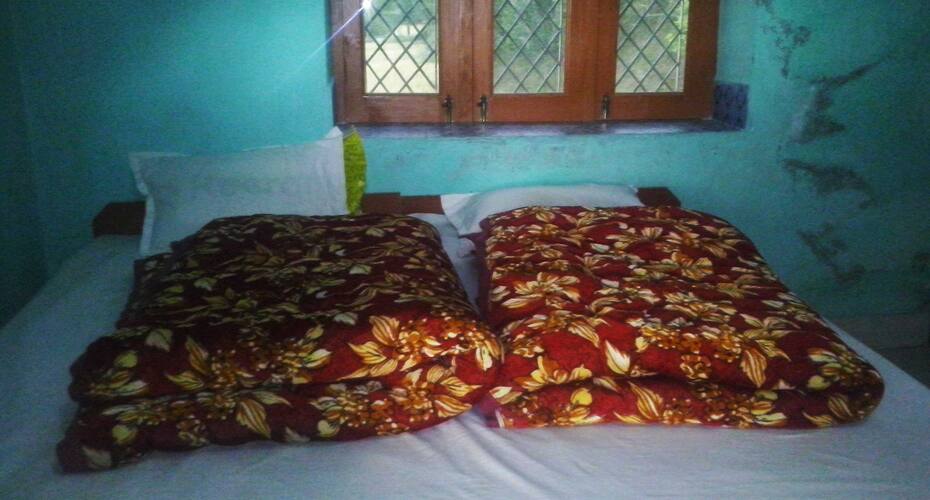 Hotel Shubham Palace, Barkot 2